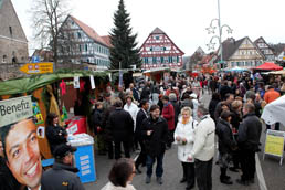 groß